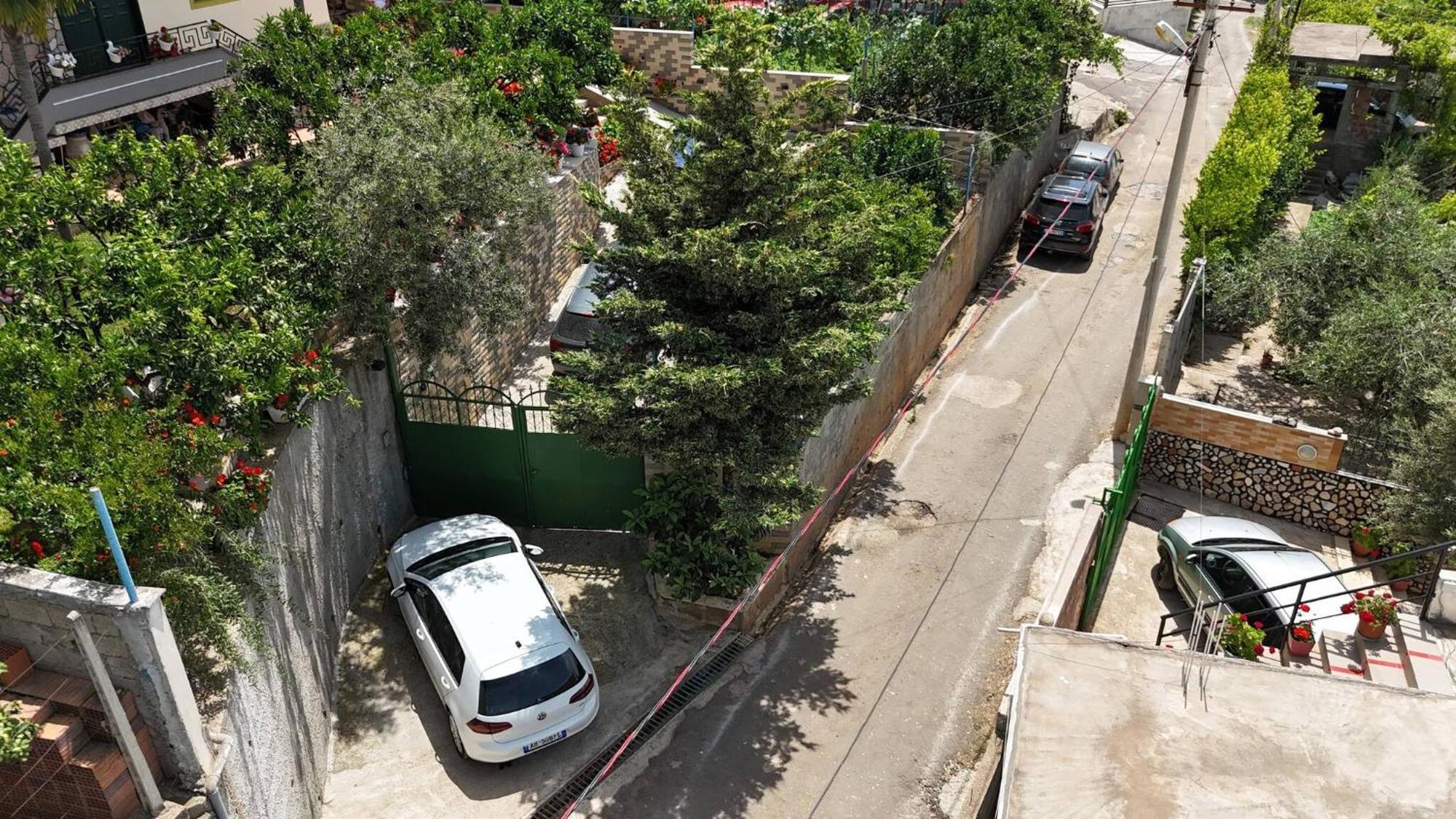 Villa Meminaj Vlorë エクステリア 写真