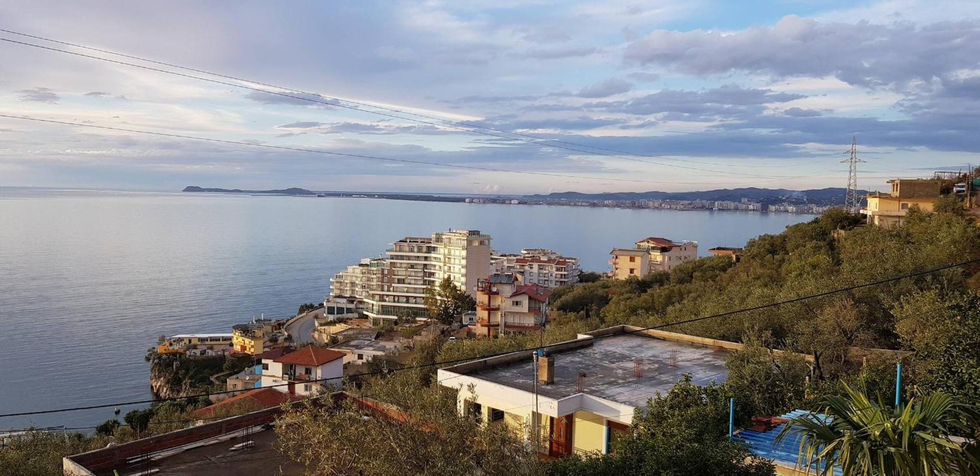 Villa Meminaj Vlorë エクステリア 写真