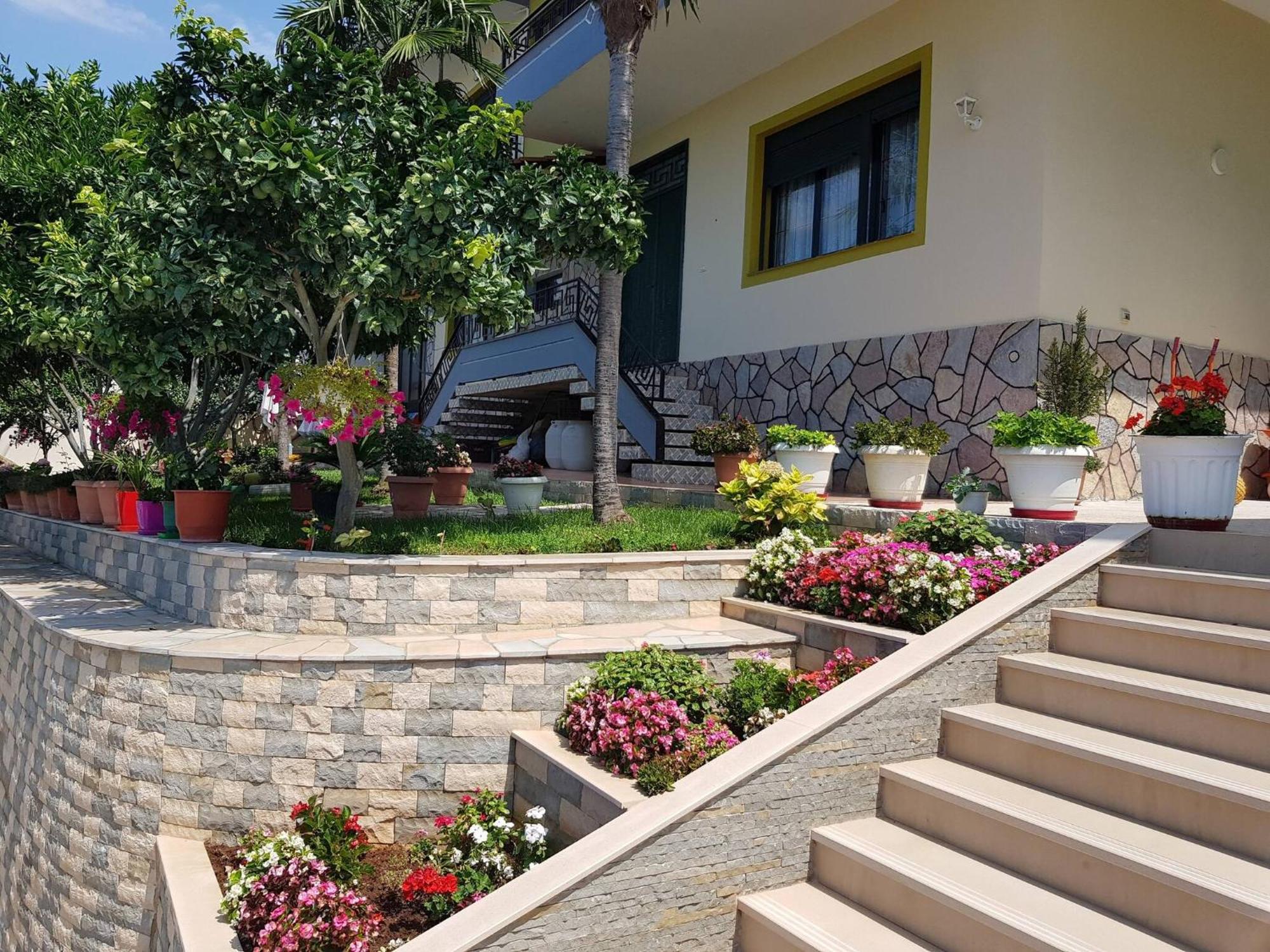 Villa Meminaj Vlorë エクステリア 写真