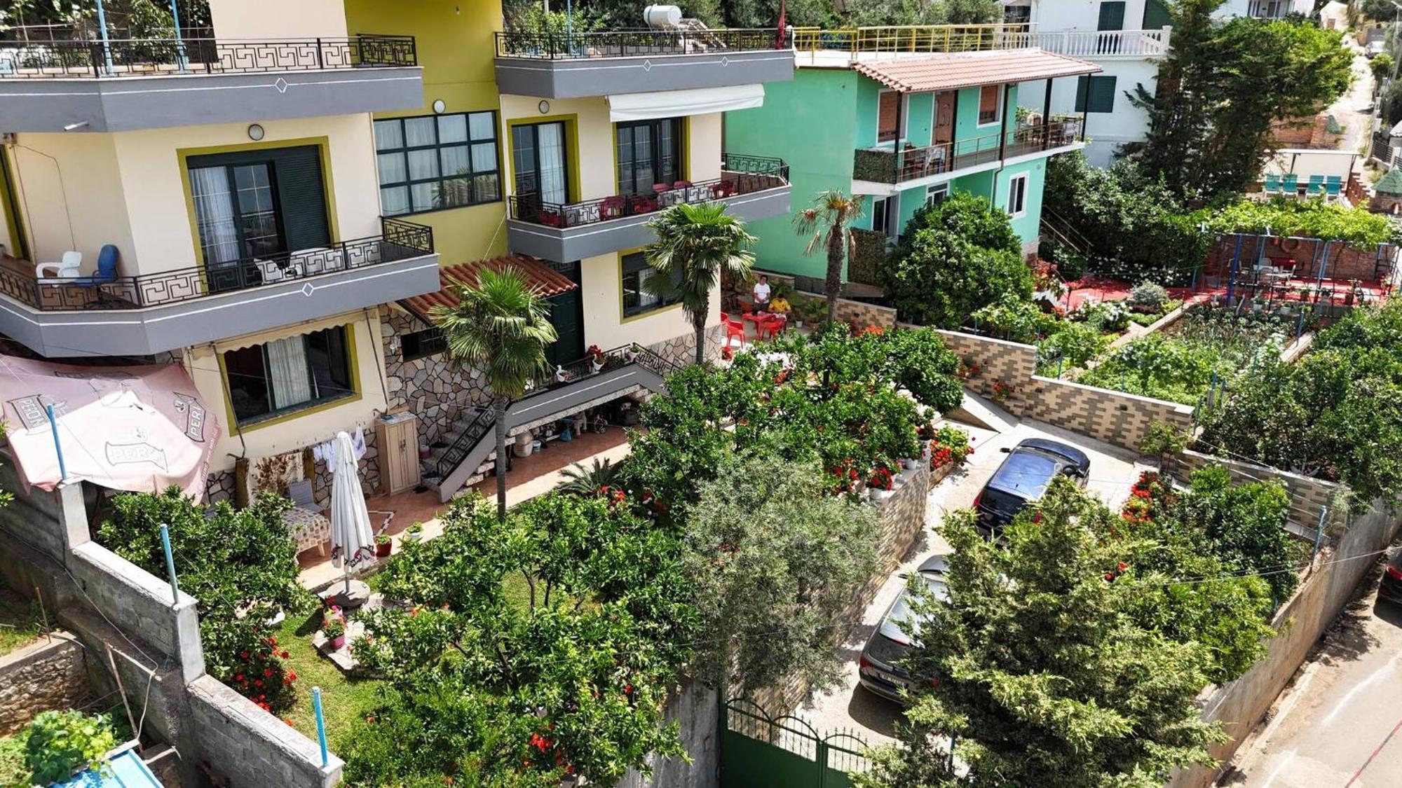 Villa Meminaj Vlorë エクステリア 写真
