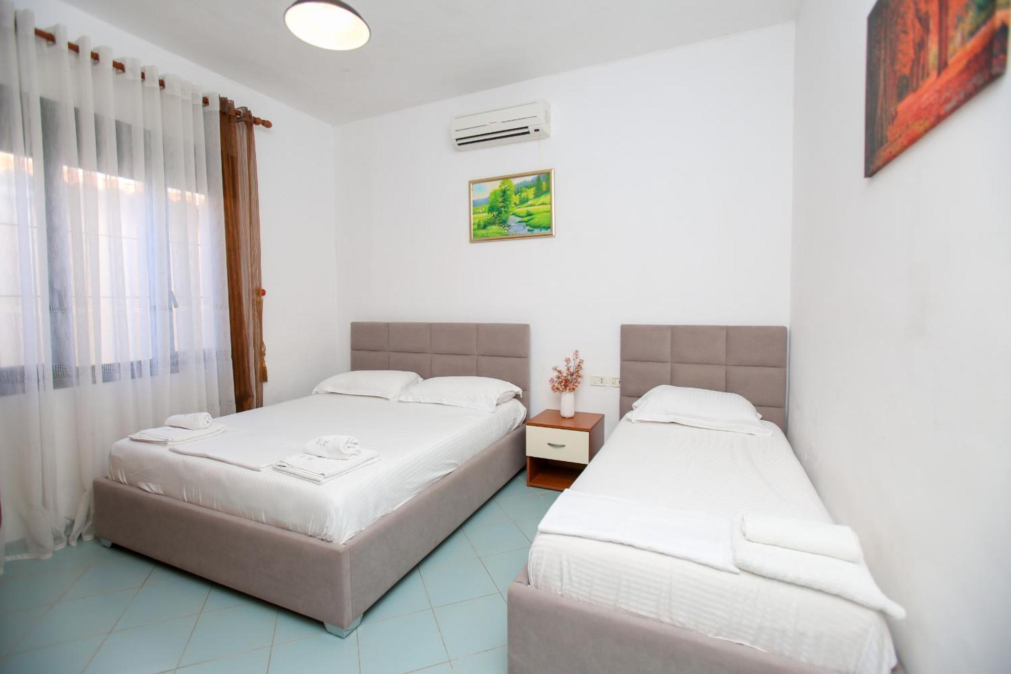 Villa Meminaj Vlorë エクステリア 写真
