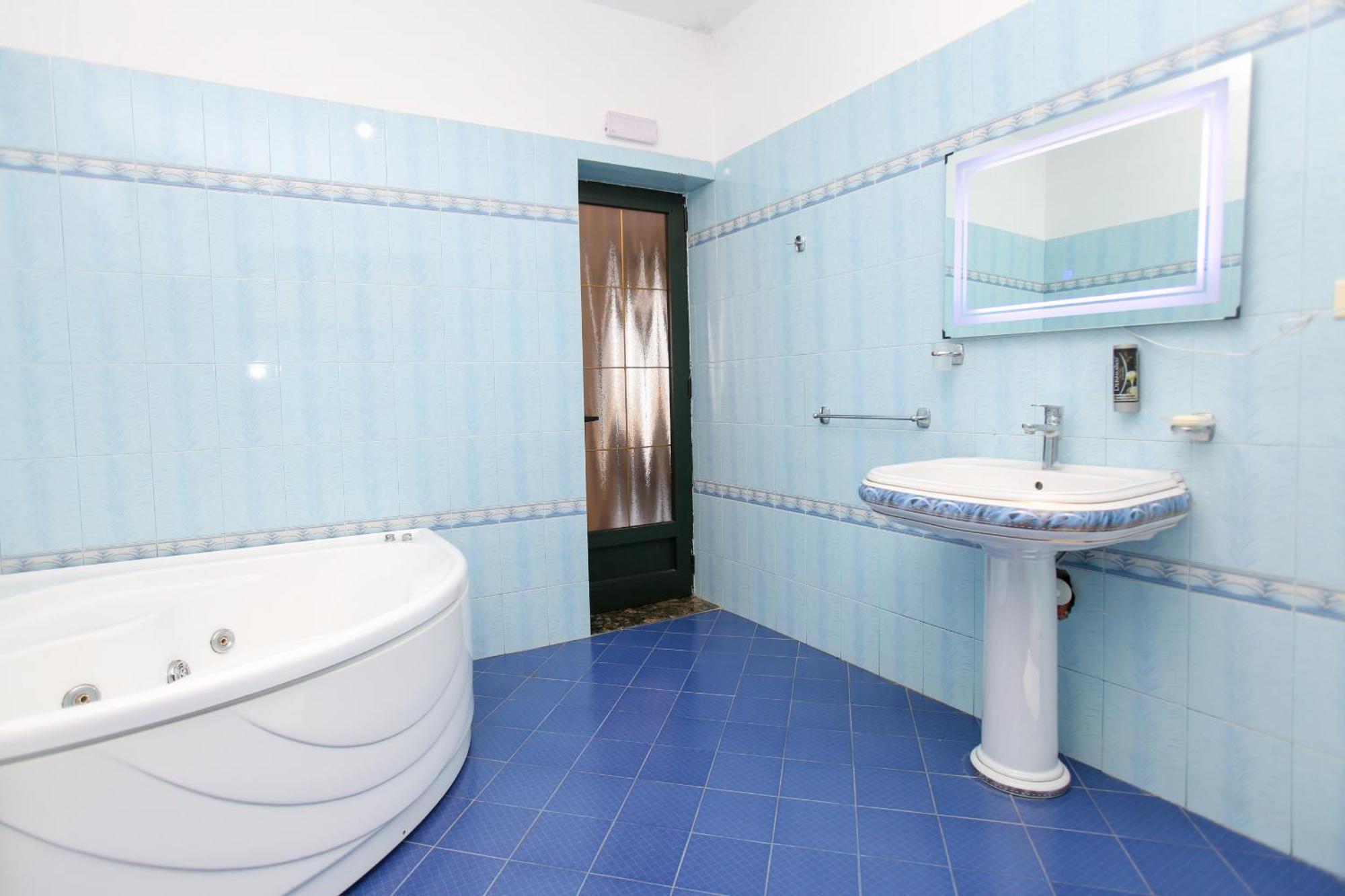 Villa Meminaj Vlorë エクステリア 写真