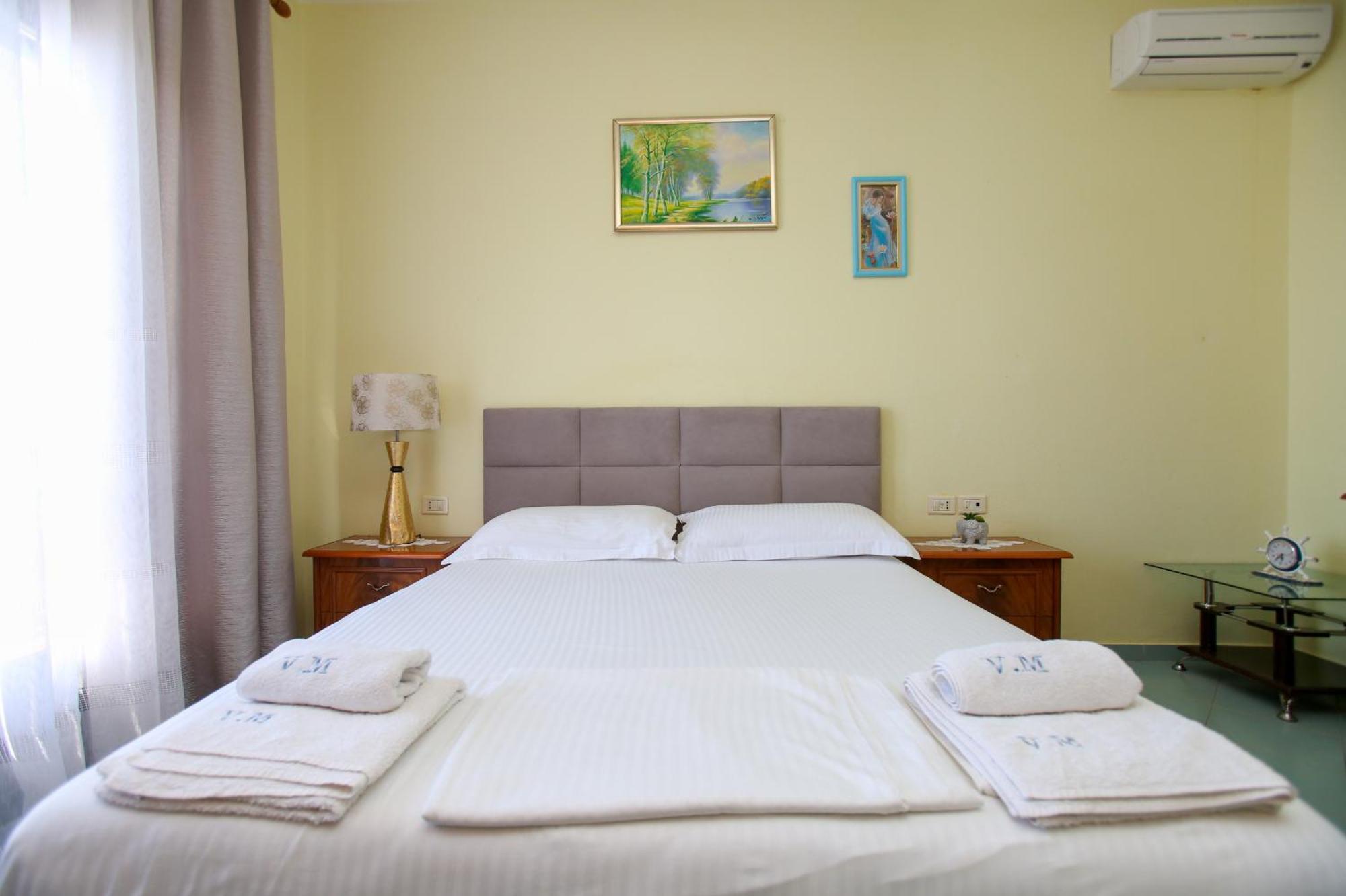Villa Meminaj Vlorë エクステリア 写真