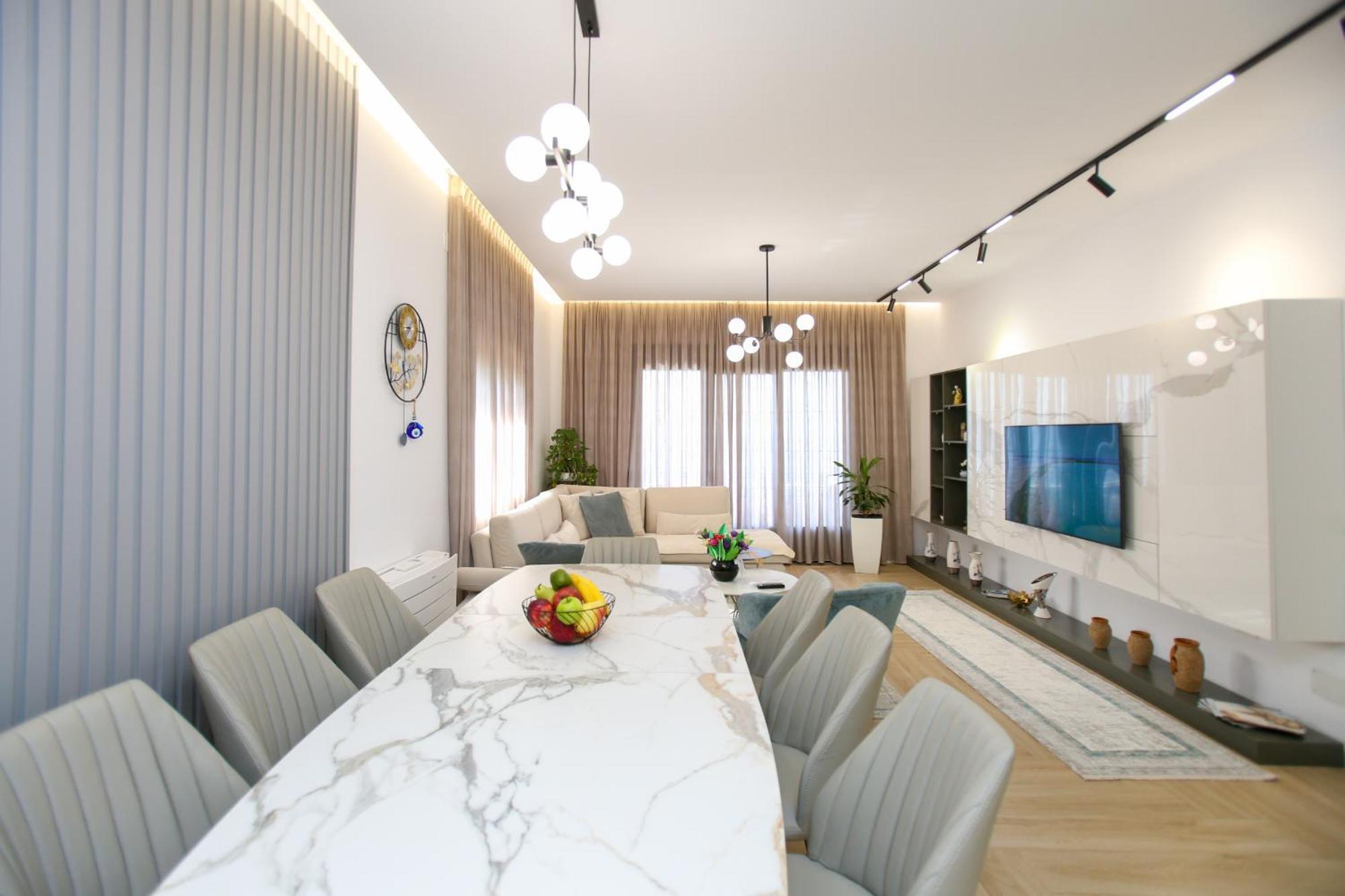 Villa Meminaj Vlorë エクステリア 写真